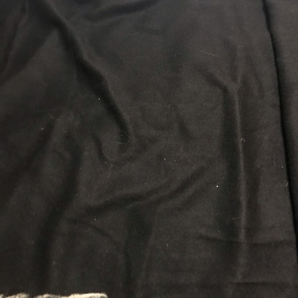 Neiman Marcus Wool Cape with fur trim - Picture 5 of 6